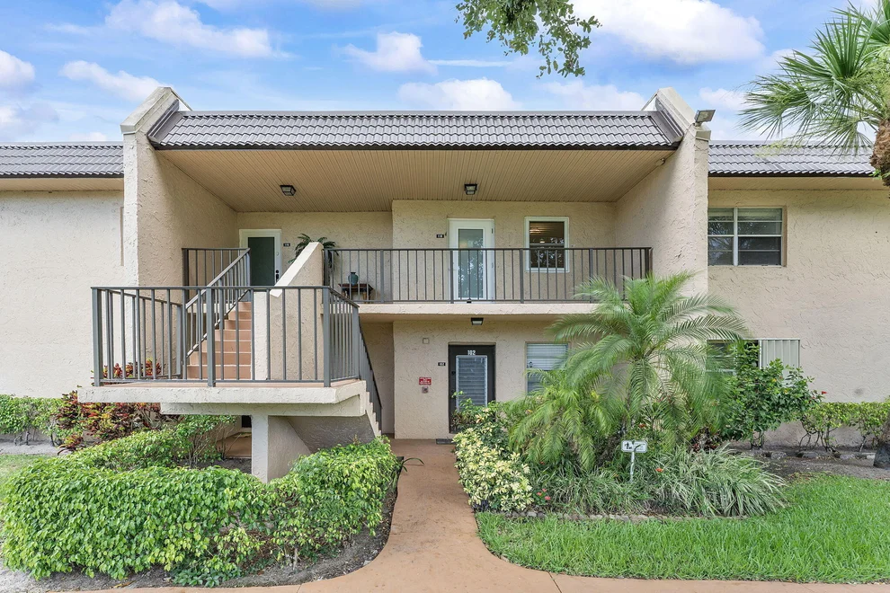 Unit for sale at 118 Lake Constance Drive, West Palm Beach, FL 33411
