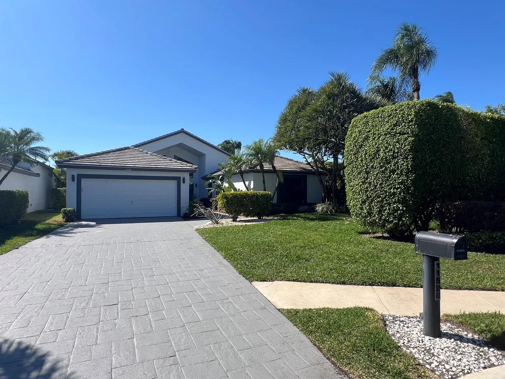 Unit for sale at 11528 Victoria Drive, Boynton Beach, FL 33437