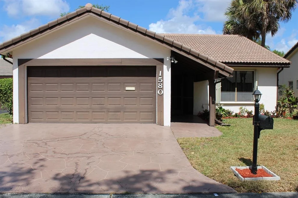 Unit for sale at 1580 Riverwood Lane, Coral Springs, FL 33071