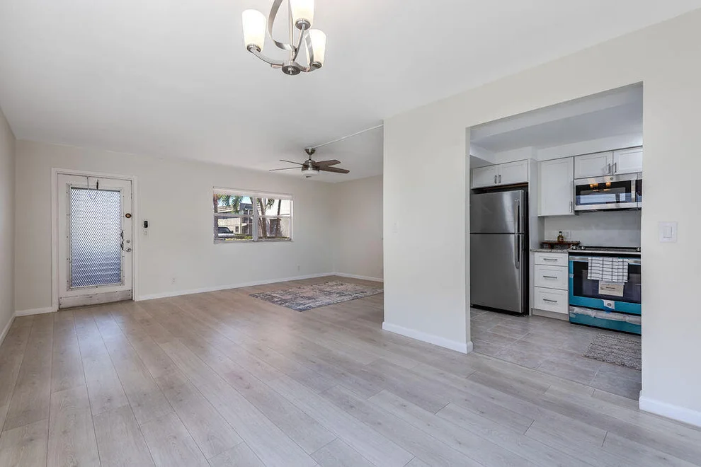 Unit for sale at 7 Saxony A, Delray Beach, FL 33446