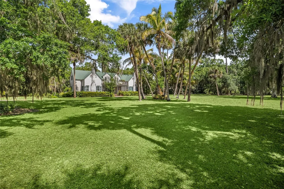 Unit for sale at 4935 11th Lane, Vero Beach, FL 32966