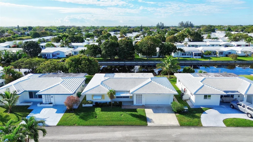 Unit for sale at 6700 NW 74th Place, Tamarac, FL 33321
