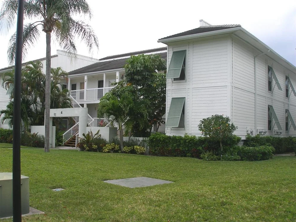 Unit for sale at 178 Cypress Point Drive, Palm Beach Gardens, FL 33418