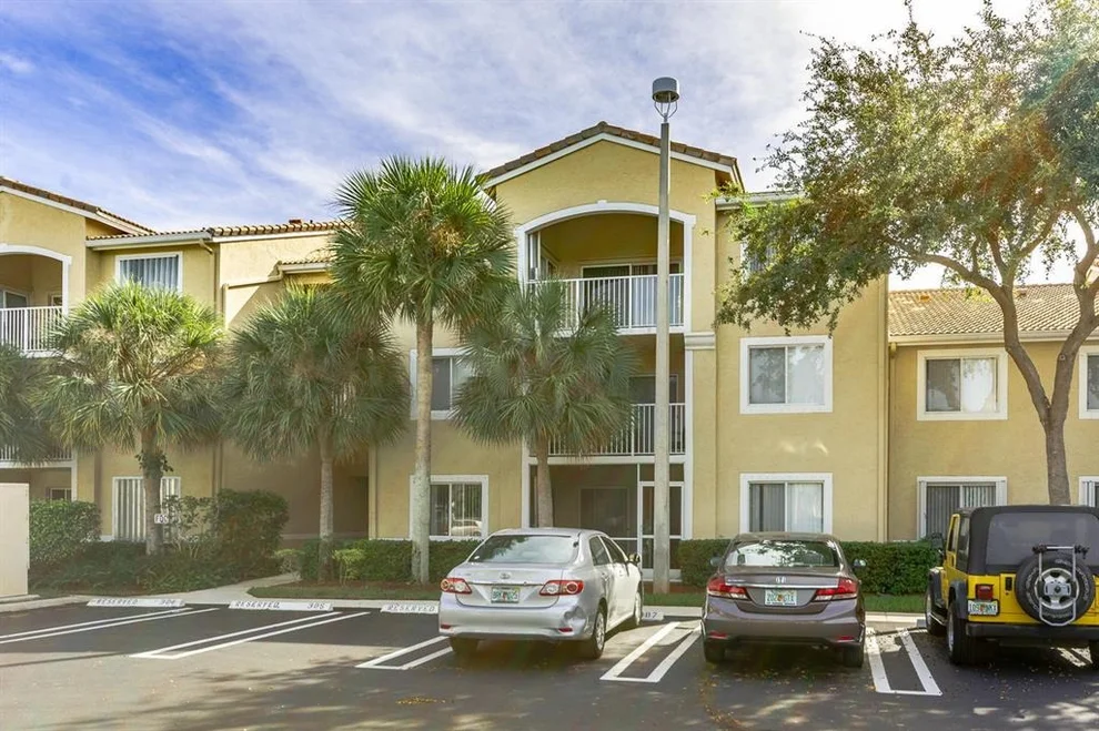 Unit for sale at 260 Village Boulevard, Tequesta, FL 33469