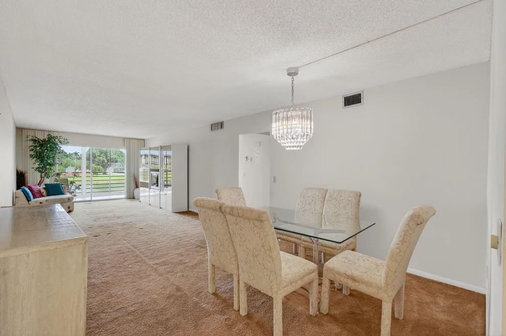Unit for sale at 2001 Guildford A, Boca Raton, FL 33434