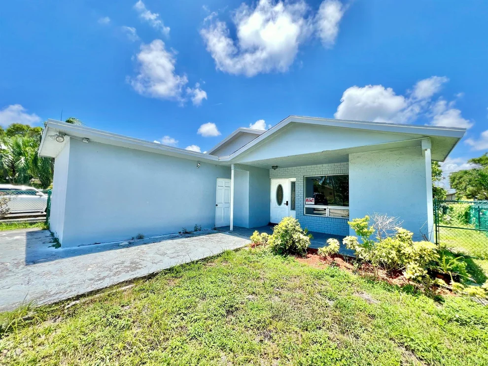 Unit for sale at 802 SW 5th Avenue, Delray Beach, FL 33444