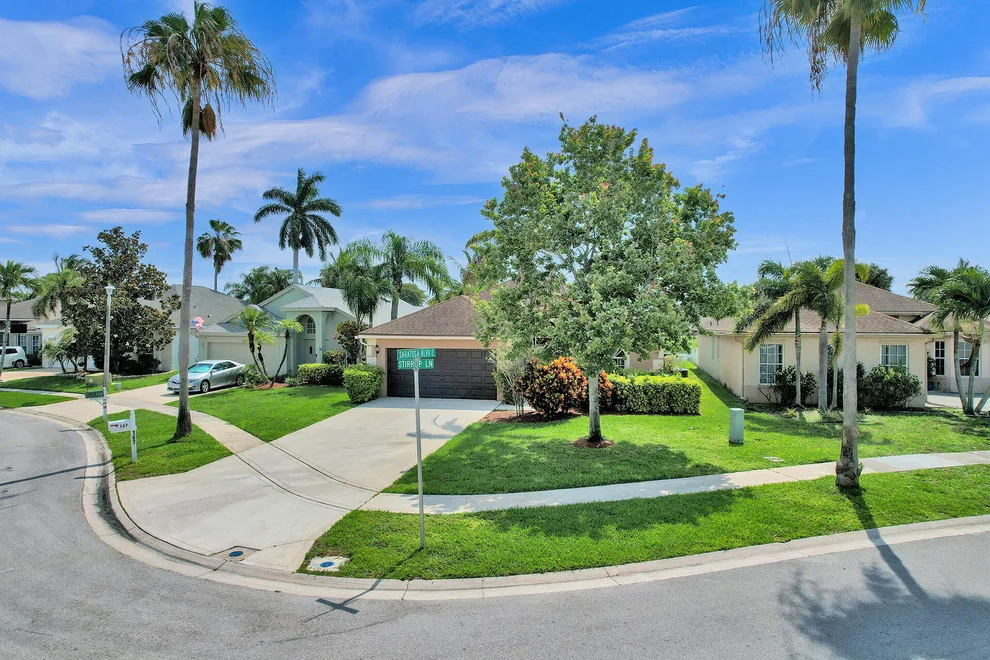 Unit for sale at 167 Saratoga Boulevard E, Royal Palm Beach, FL 33411