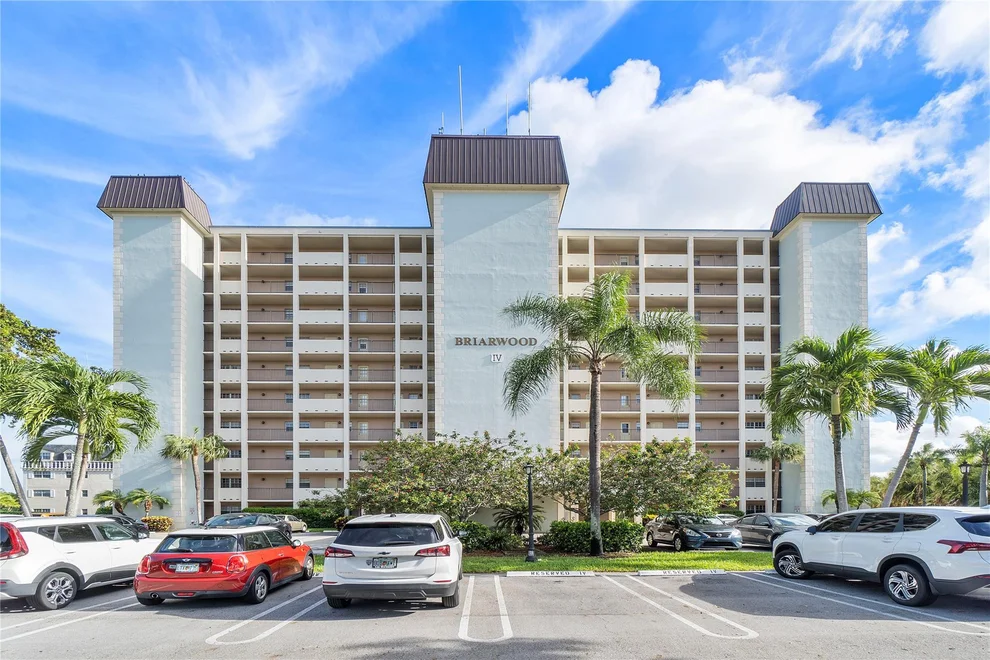 Unit for sale at 9101 W Sample Road, Coral Springs, FL 33065