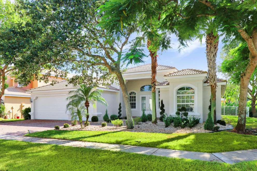 Unit for sale at 7219 Via Abruzzi, Lake Worth, FL 33467