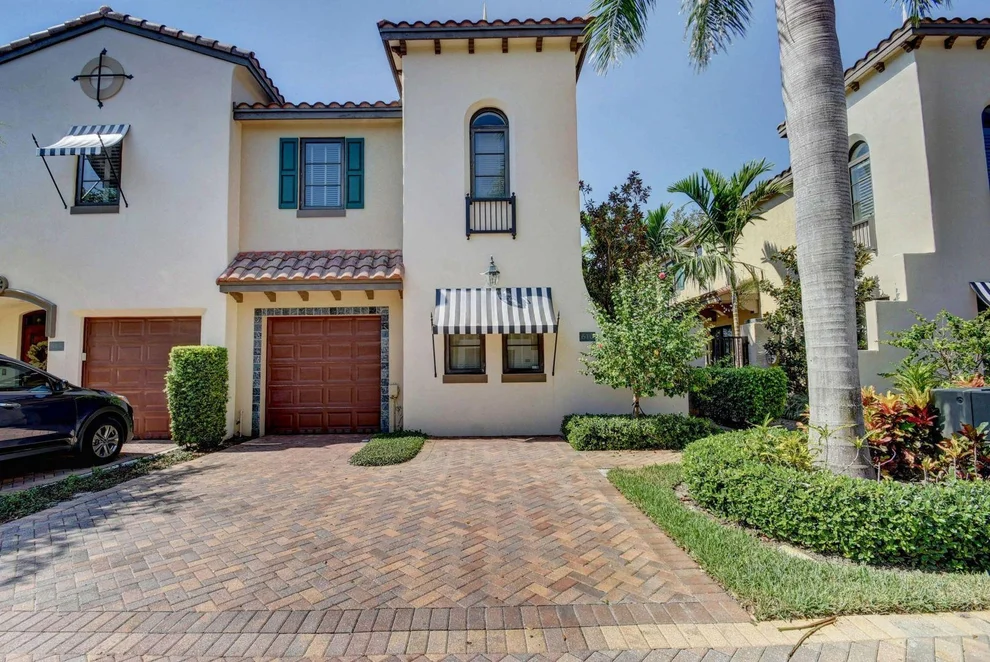 Unit for sale at 610 Via Villagio, Hypoluxo, FL 33462