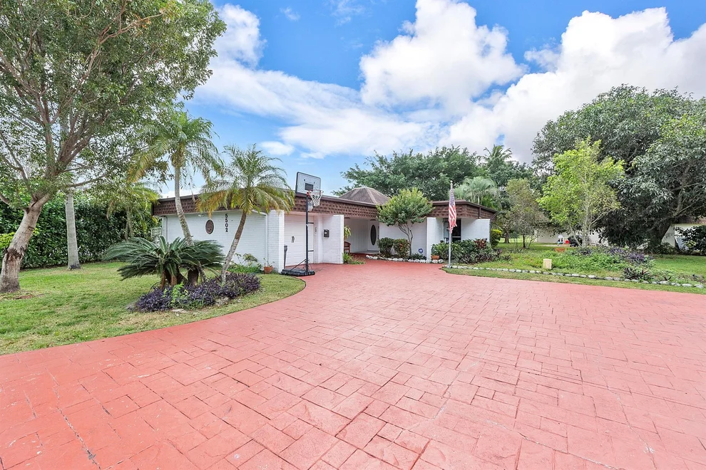 Unit for sale at 5502 Mulberry Drive, Tamarac, FL 33319