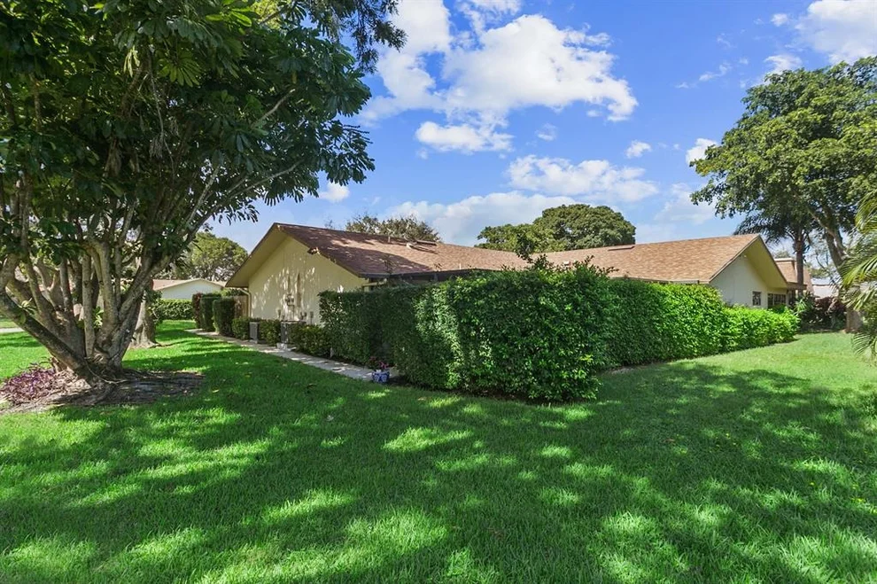 Unit for sale at 825 NW 29th Avenue, Delray Beach, FL 33445