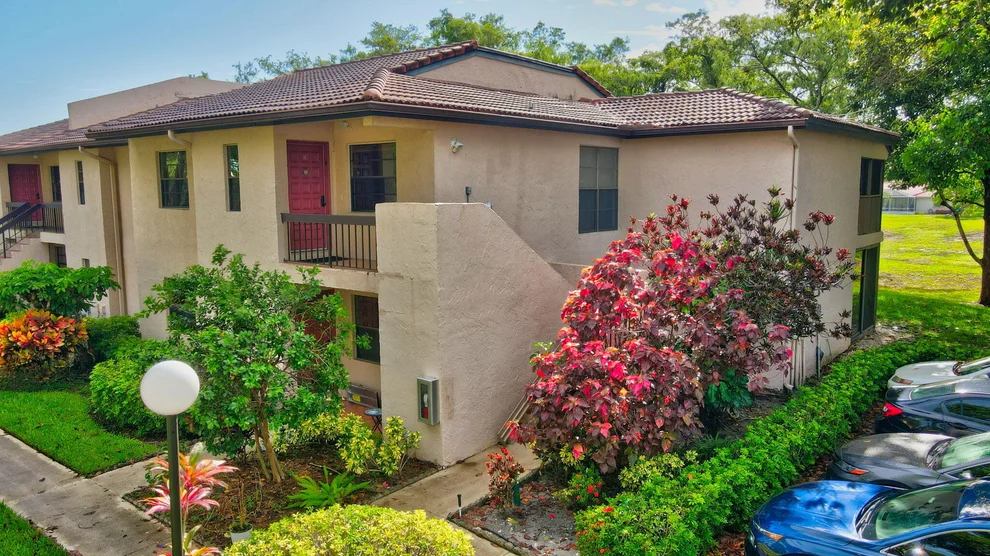 Unit for sale at 9266 Vista Del Lago, Boca Raton, FL 33428
