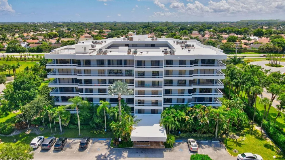 Unit for sale at 23200 Camino Del Mar, Boca Raton, FL 33433