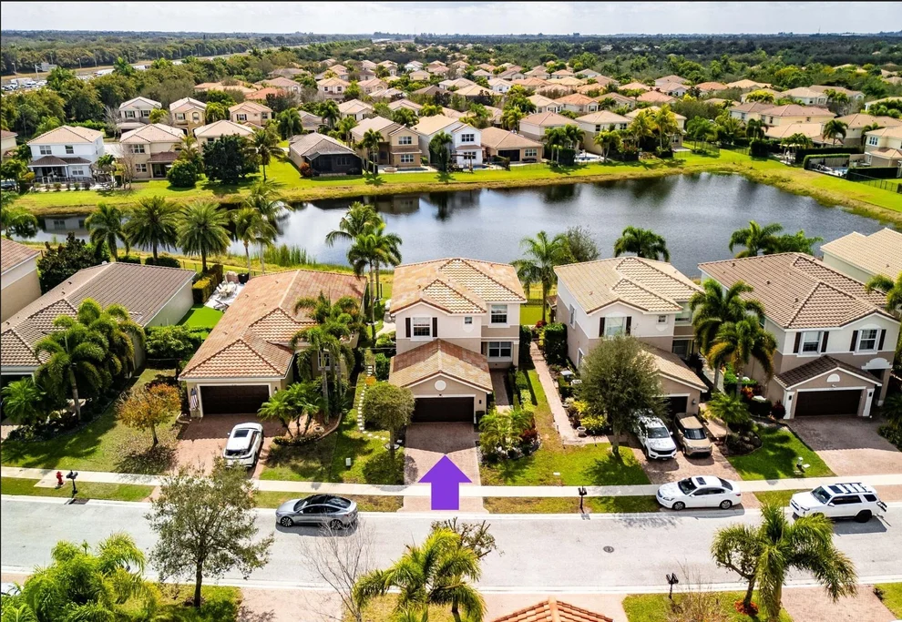 Unit for sale at 8128 Brigamar Isles Avenue, Boynton Beach, FL 33473