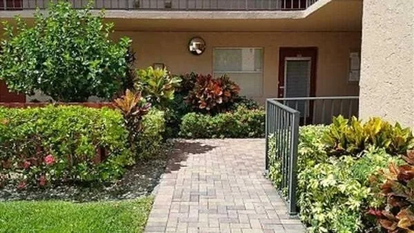 Unit for sale at 370 NW 76th Avenue, Margate, FL 33063
