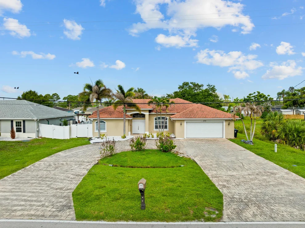Unit for sale at 286 NW Bayshore Boulevard, Port St Lucie, FL 34983
