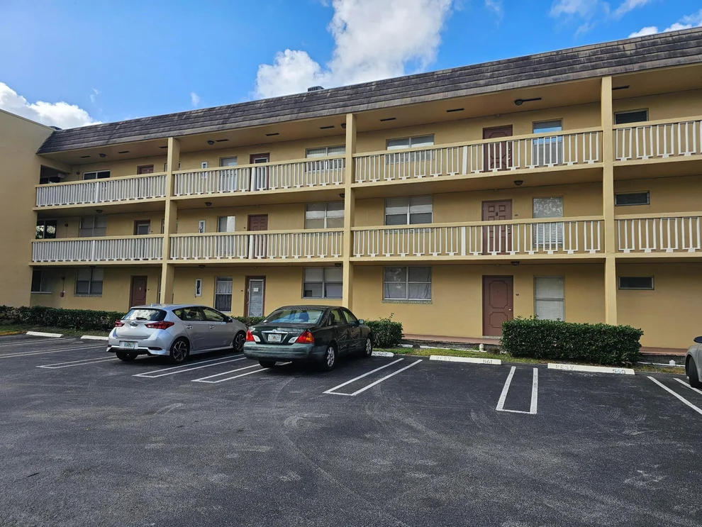 Unit for sale at 6200 NW 62nd Street, Tamarac, FL 33319