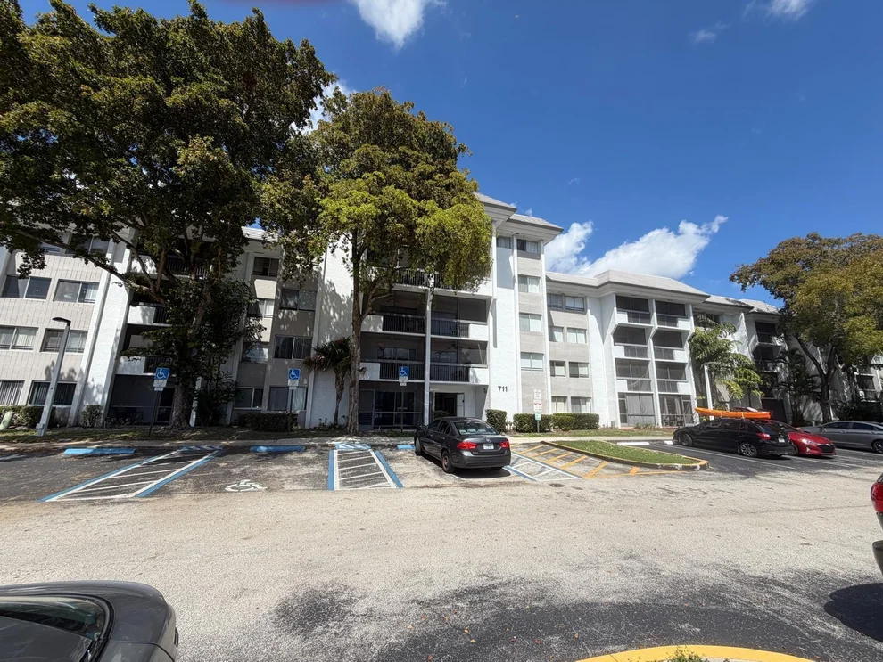 Unit for sale at 711 N Pine Island Road, Plantation, FL 33324