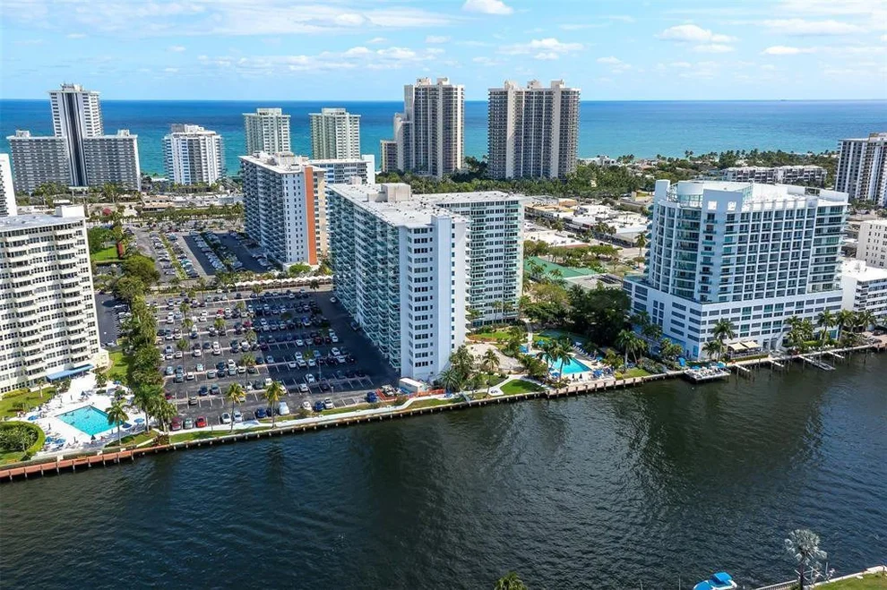 Unit for sale at 3233 NE 34th Street, Fort Lauderdale, FL 33308