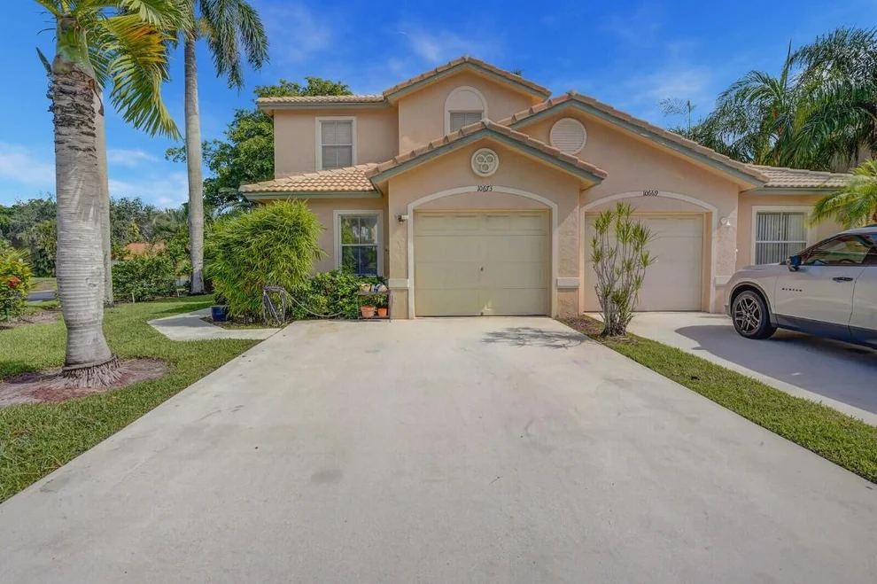 Unit for sale at 10673 Pelican Drive, Wellington, FL 33414