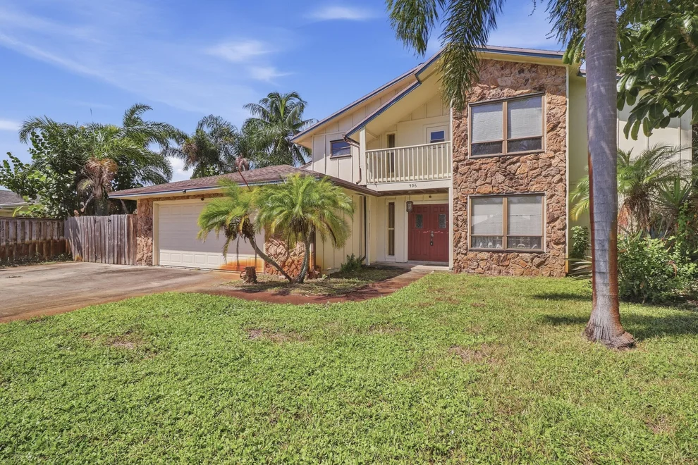 Unit for sale at 596 Greenwood Drive, Jupiter, FL 33458