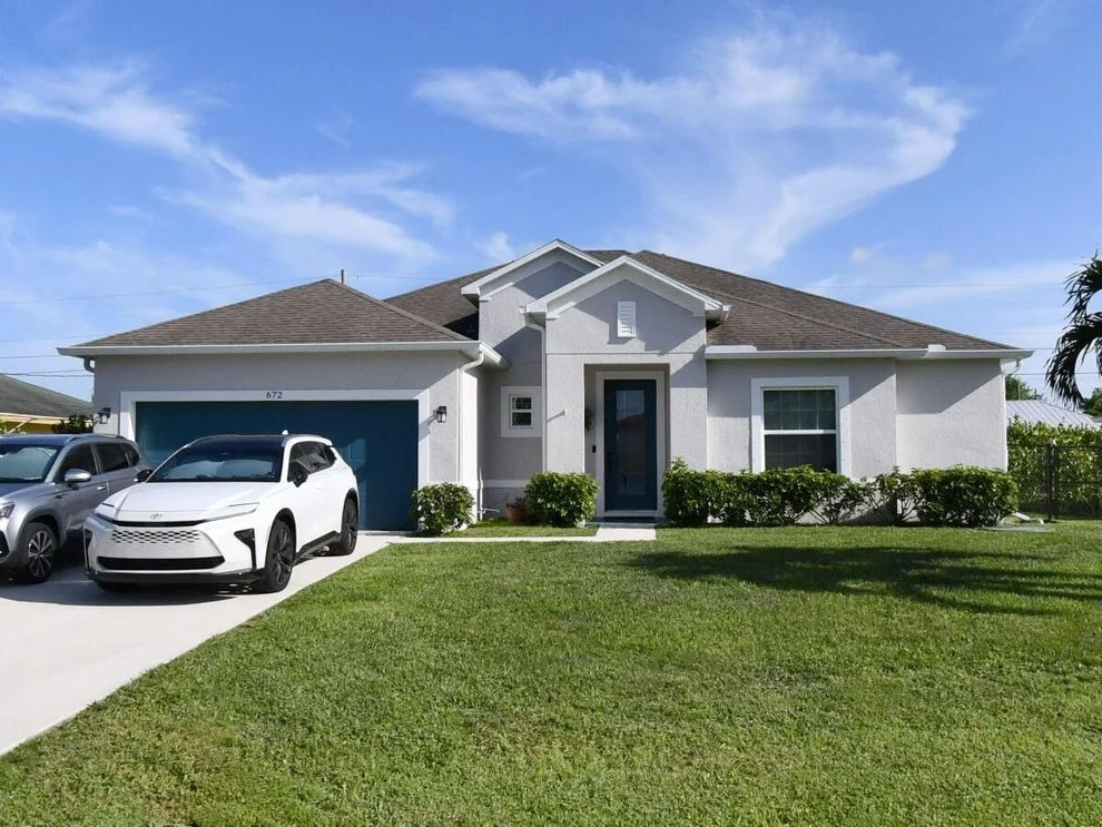 Unit for sale at 672 SW Jacoby Avenue, Port St Lucie, FL 34953