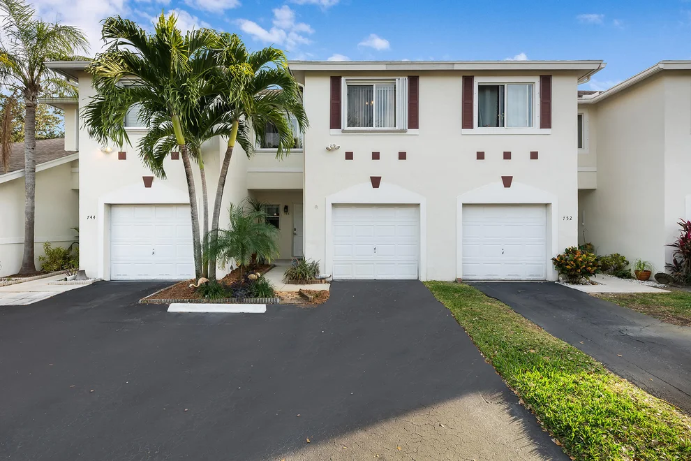 Unit for sale at 748 NW 42nd Place, Deerfield Beach, FL 33064