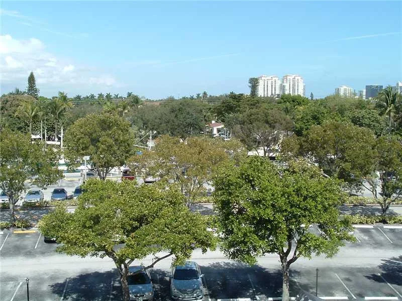 Unit for sale at 900 River Reach Drive, Fort Lauderdale, FL 33315