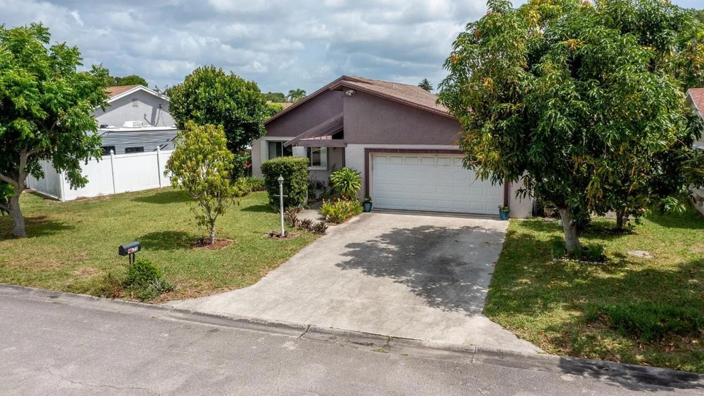 Unit for sale at 3623 Walden Lane, West Palm Beach, FL 33406