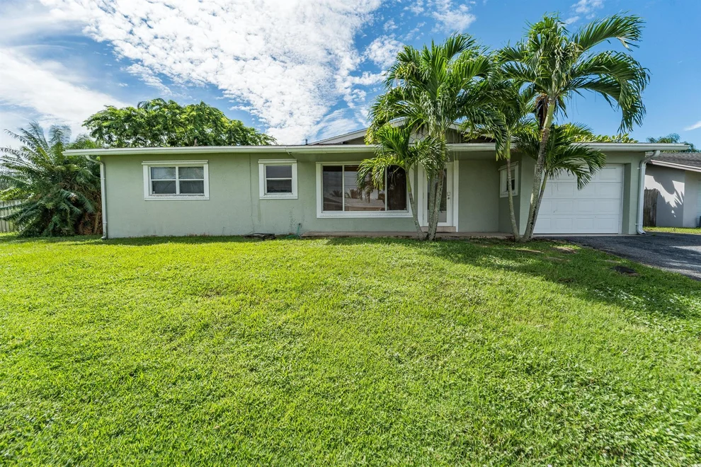 Unit for sale at 1022 SW 25th Avenue, Boynton Beach, FL 33426