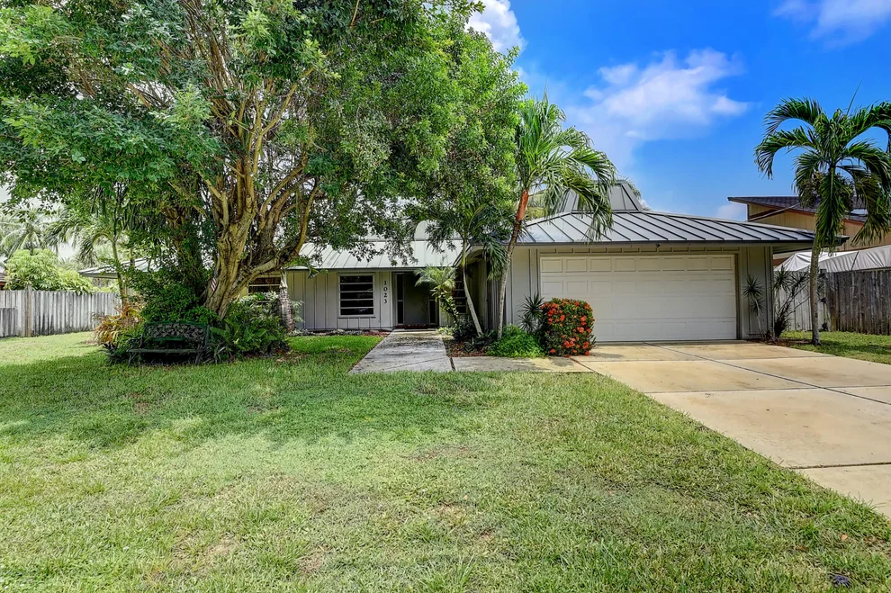 Unit for sale at 1023 NW 7th Street, Boca Raton, FL 33486