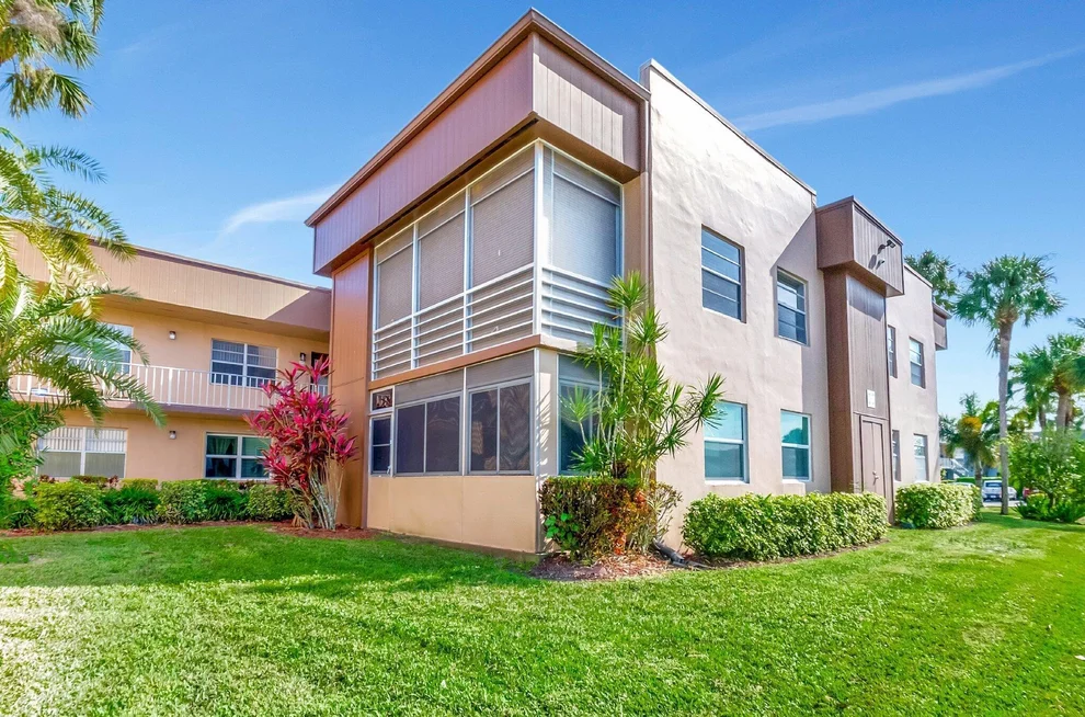 Unit for sale at 645 Burgundy, Delray Beach, FL 33484