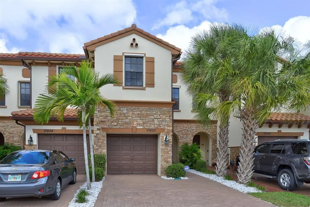 Unit for sale at 10450 Wellington Parc Drive, Wellington, FL 33449