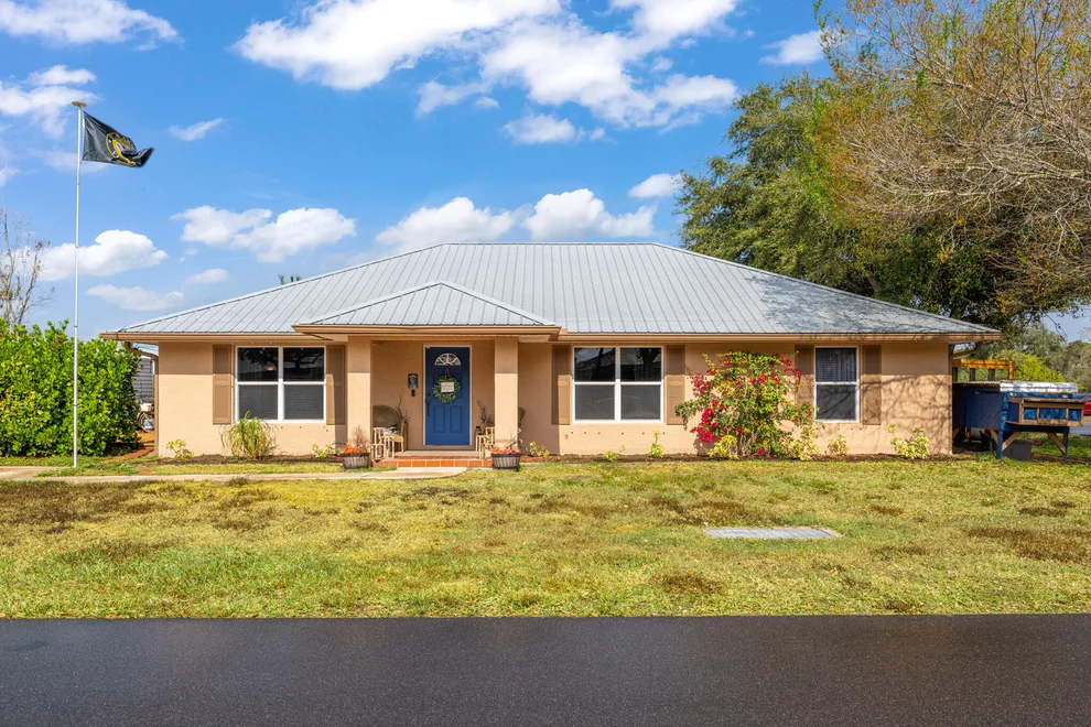 Unit for sale at 3789 SE 6th Street, Okeechobee, FL 34974