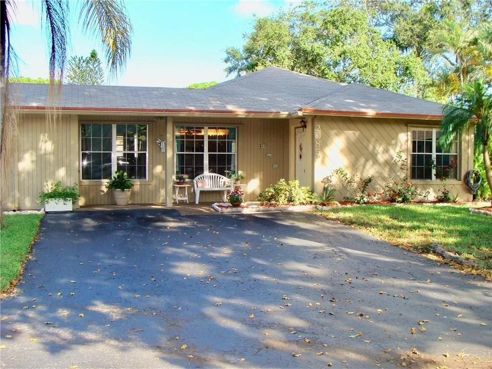 Unit for sale at 2085 SW 71st Way, Davie, FL 33317