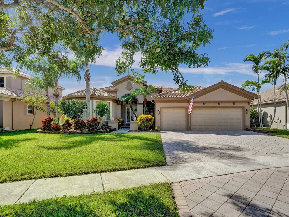 Unit for sale at 6069 Pond Bluff Court, Lake Worth, FL 33467