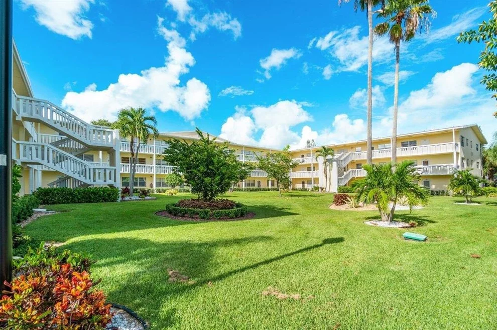 Unit for sale at 134 Dorset, Boca Raton, FL 33434