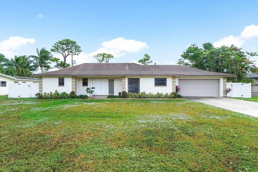 Unit for sale at 2450 Sun Up Lane, Lake Worth, FL 33462