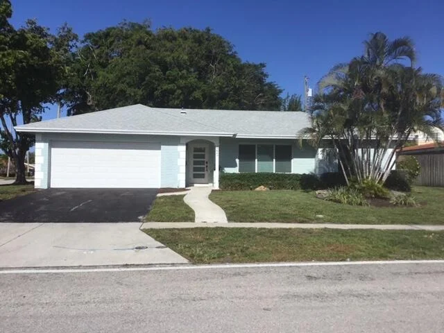 Unit for sale at 660 W Camino Real, Boca Raton, FL 33486