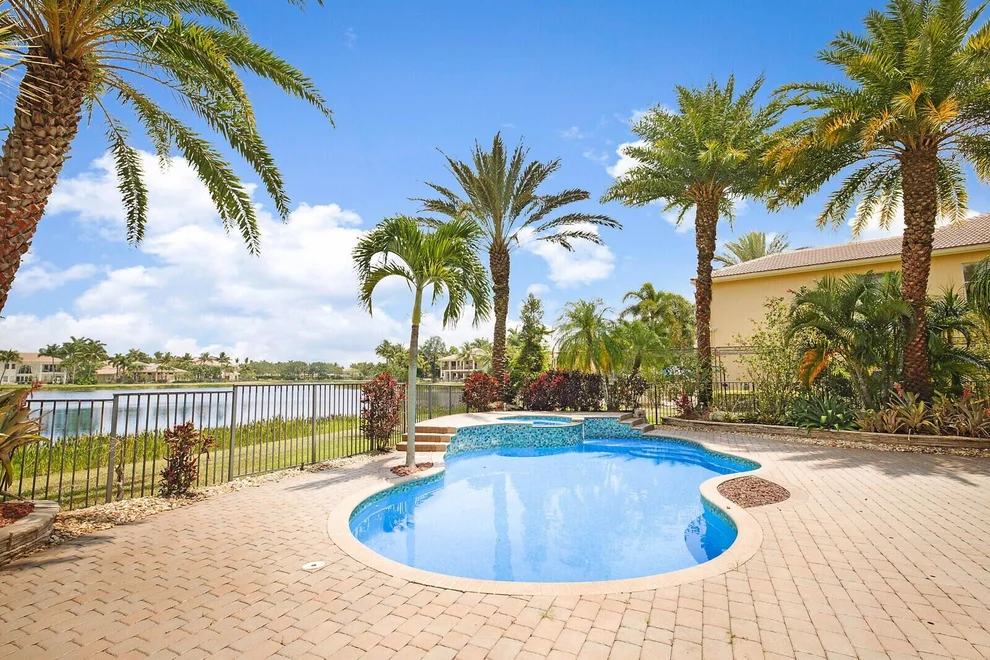 Unit for sale at 8684 Baystone Cove, Boynton Beach, FL 33473