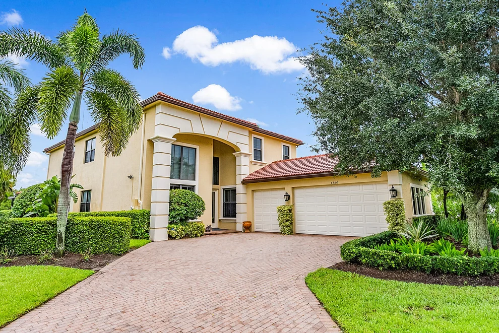 Unit for sale at 6786 Fox Hollow Drive, West Palm Beach, FL 33412