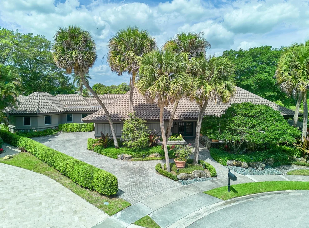 Unit for sale at 20777 Pinar Trail, Boca Raton, FL 33433