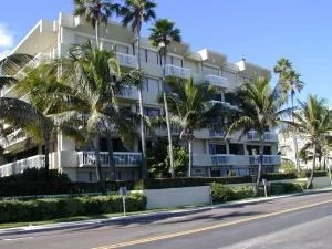 Unit for sale at 330 S Ocean Boulevard, Palm Beach, FL 33480