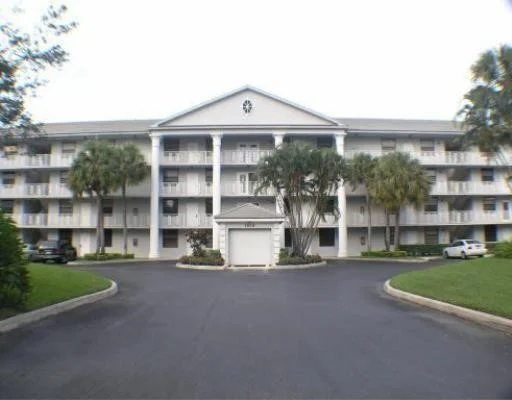 Unit for sale at 1709 Whitehall Drive, Davie, FL 33324