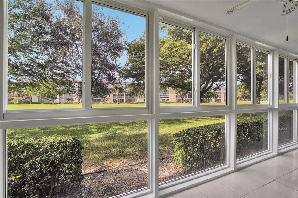 Unit for sale at 3201 Portofino Point, Coconut Creek, FL 33066