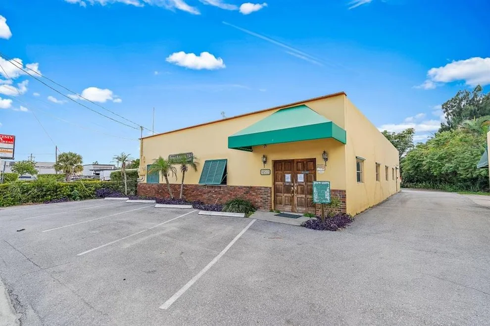 Unit for sale at 2586 Forest Hill Boulevard, West Palm Beach, FL 33406