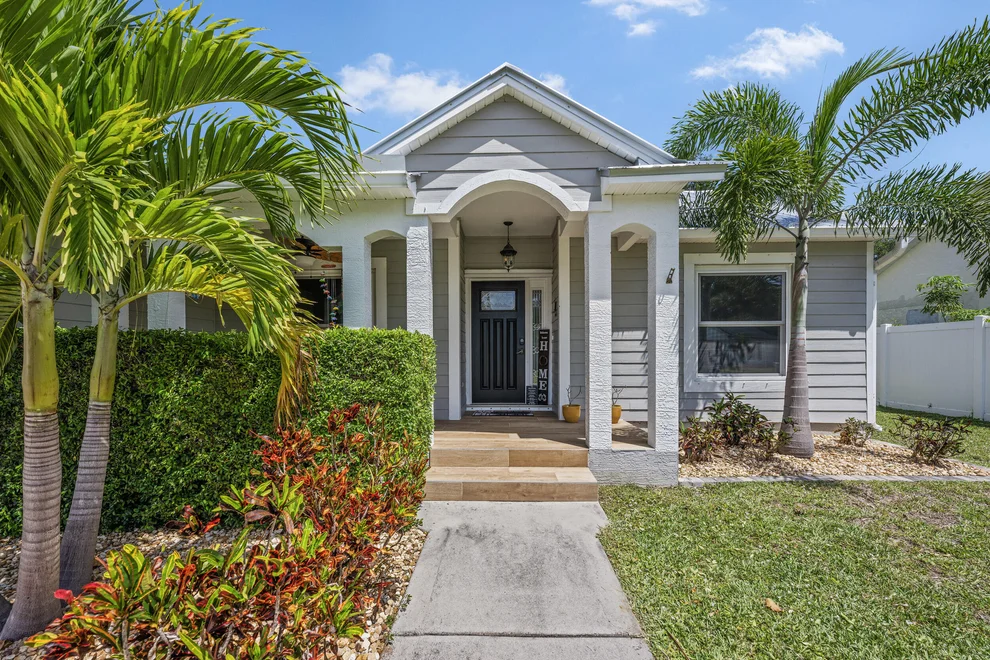 Unit for sale at 620 20th Street SW, Vero Beach, FL 32962