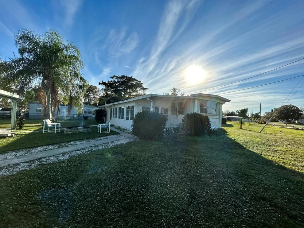 Unit for sale at 2638 SE 38th Trail, Okeechobee, FL 34974