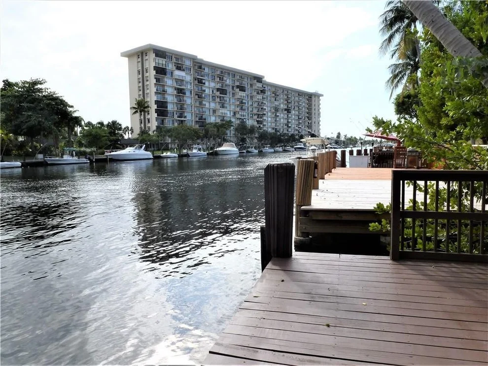 Unit for sale at 777 S Federal Highway, Pompano Beach, FL 33062